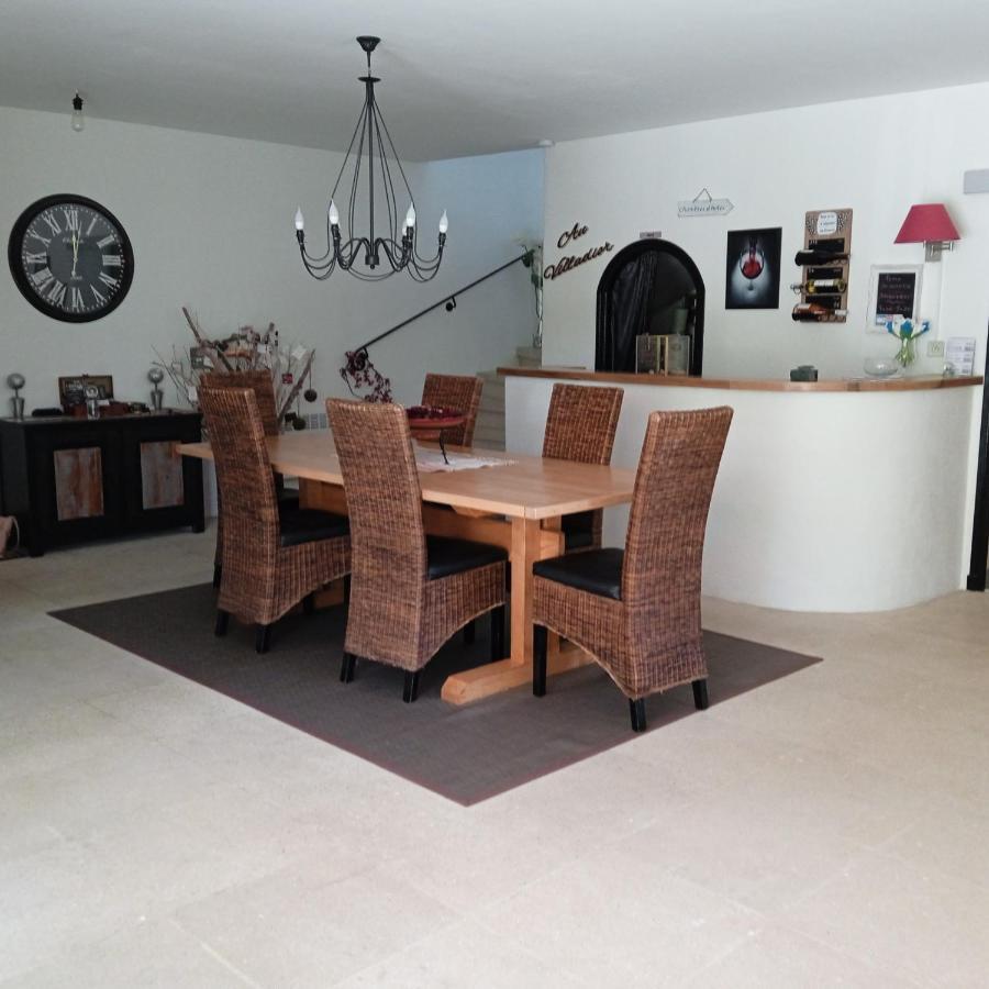 AU VILLADIOR - Vaison la Romaine Extérieur photo