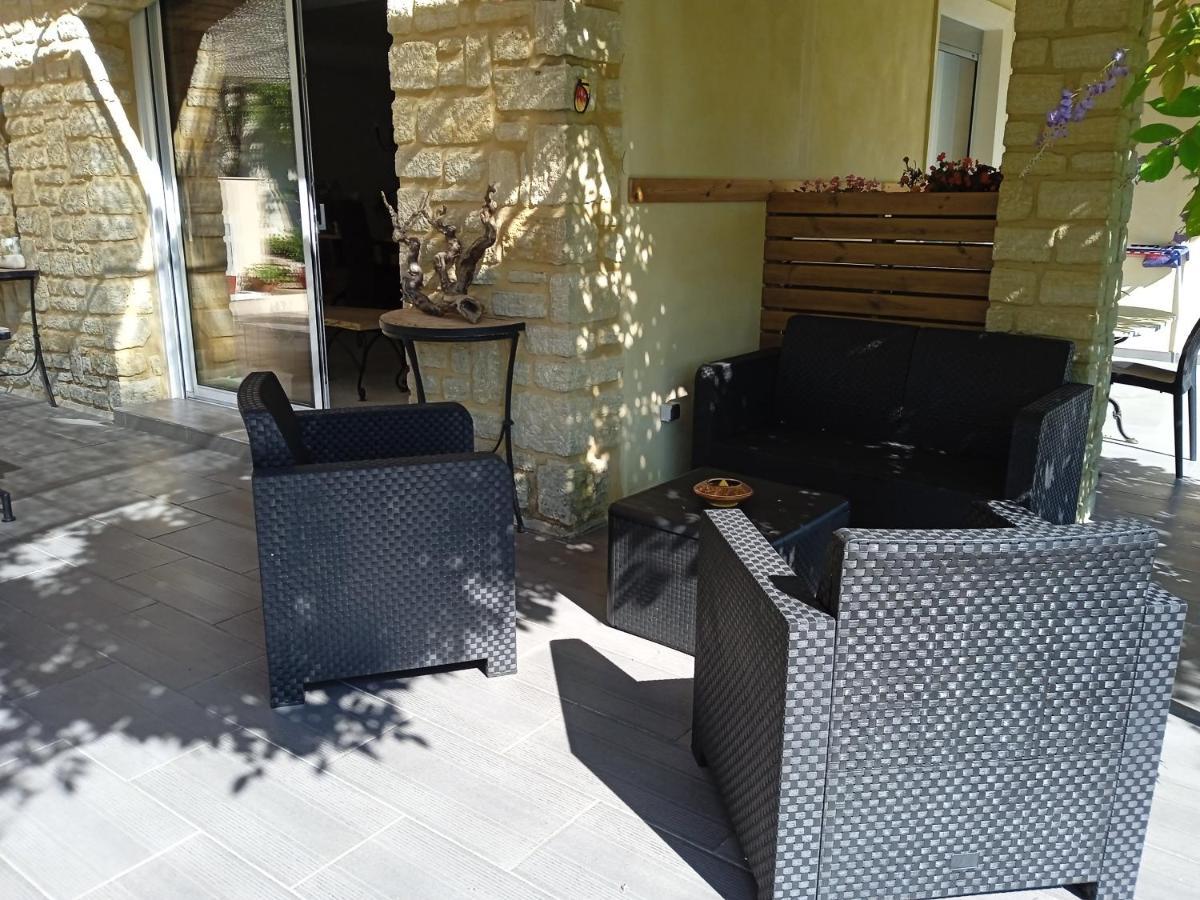 AU VILLADIOR - Vaison la Romaine Extérieur photo
